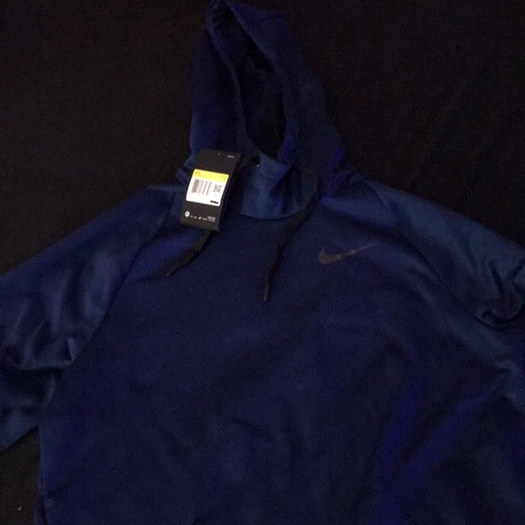 Nike Therma Hoodie